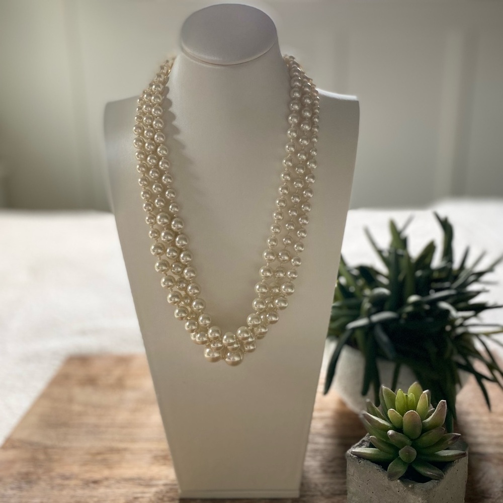 J.CREW Elegant 3 Strands Graduated Pearl Necklace